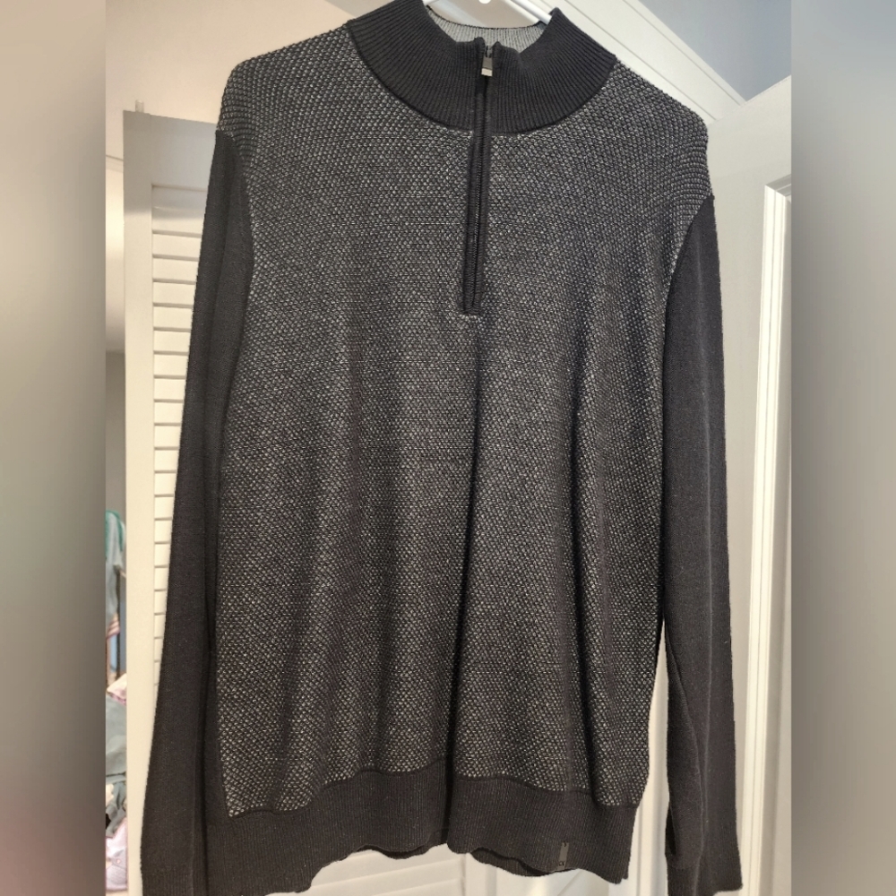Calvin Klein quarter zip pullover sweater medium